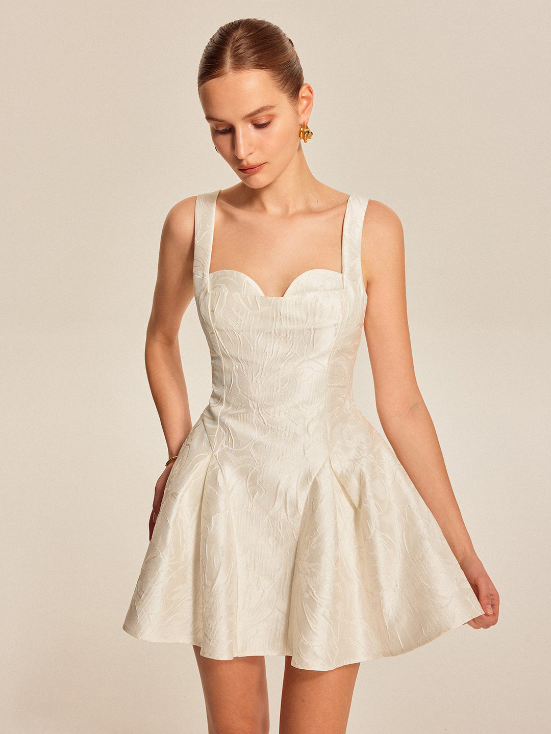 Sweetheart Neckline Flared Dress