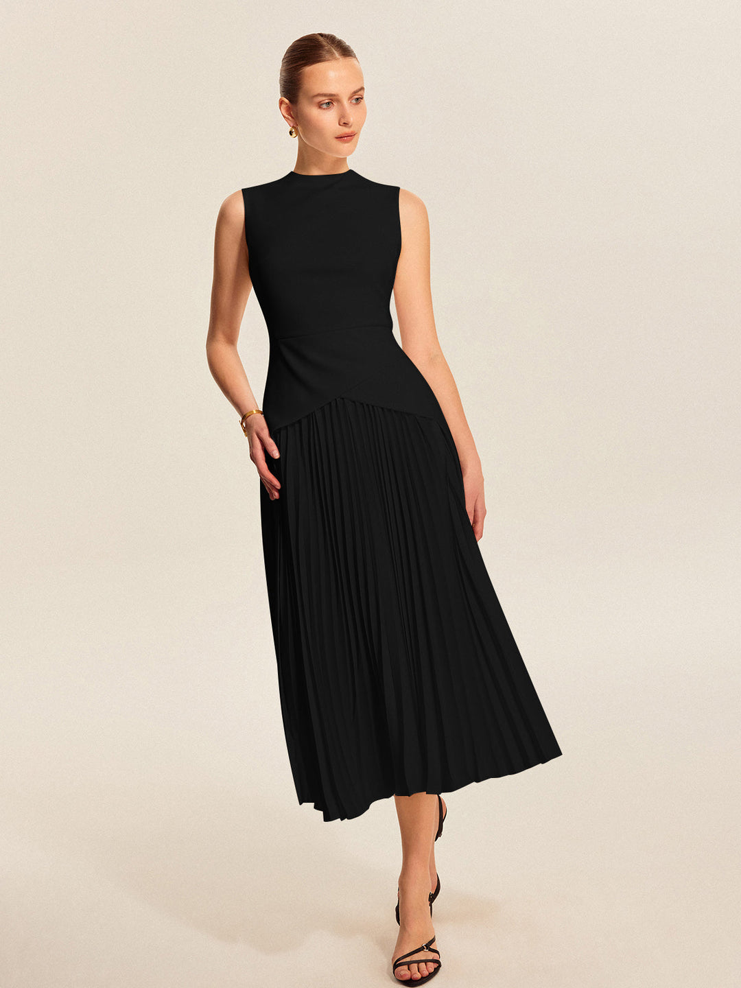 Sleeveless Pleated Dress