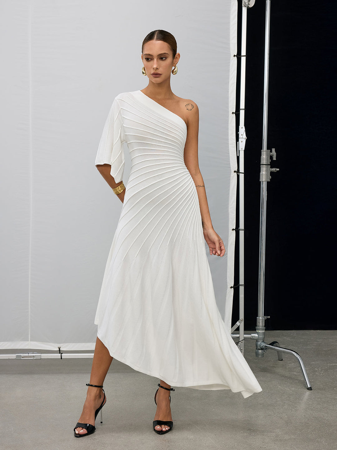 Asymmetric One-Shoulder Textured Sweater Dress