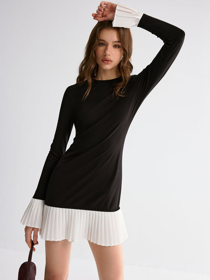 Pleated Contrast Flared Sleeve Dress